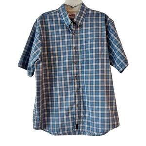 Wrangler Premium Quality Blue Plaid Short Sleeve Button-Up Shirt L